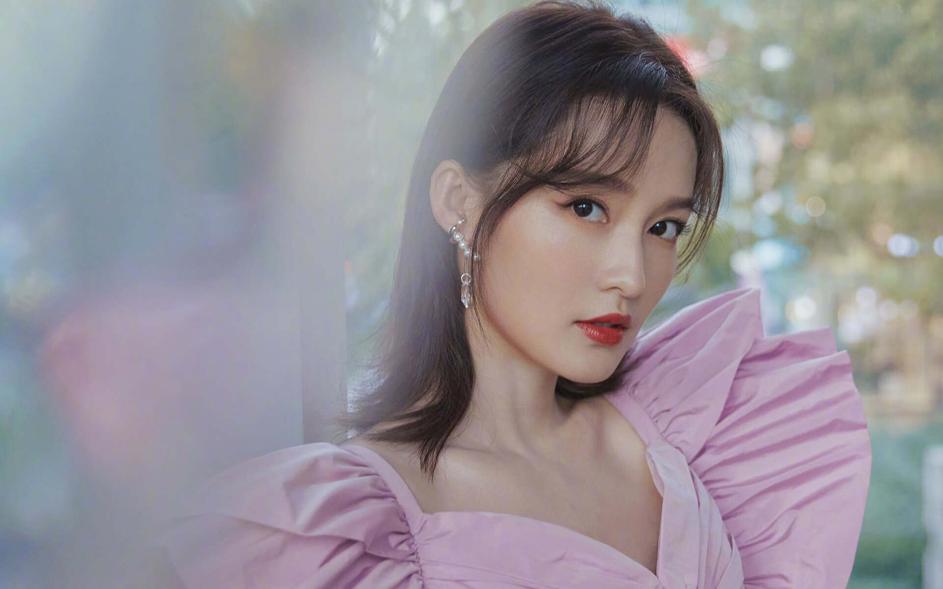 霍勒迪全能表现雄鹿连胜延续，霍勒迪在雄鹿打什么位置