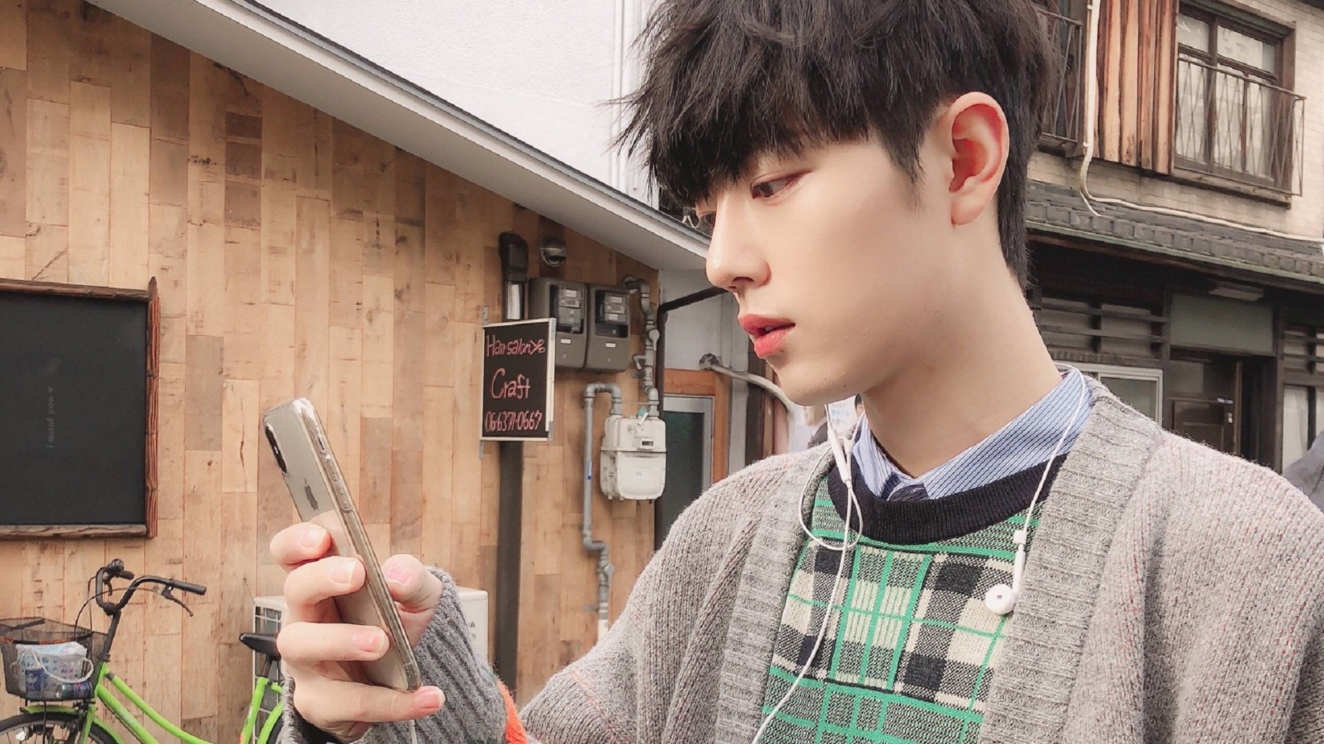 爱游戏app下载-快攻发起时控卫如何判断推进节奏，快攻时犯规