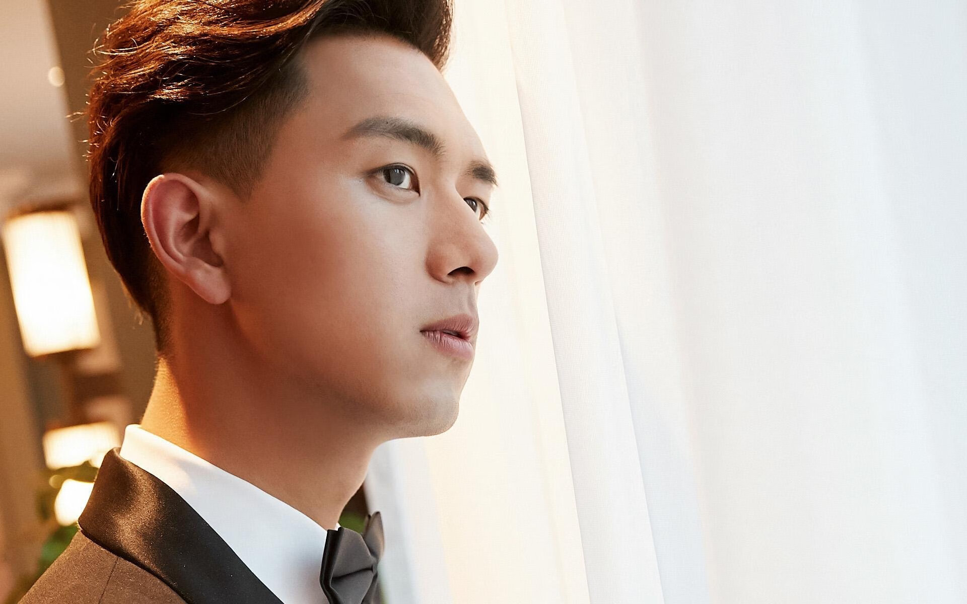 詹姆斯全场贡献两双湖人强势取胜，詹姆斯湖人两连冠